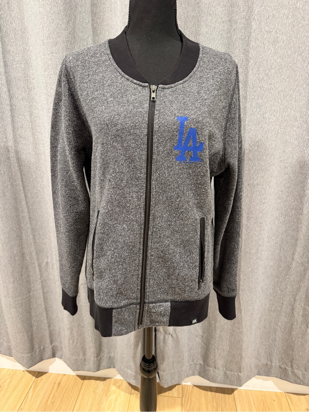 Women’s New Era Los Angeles Logo Gray Zip-Front Bomber Jacket